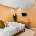 Upscale Riverview With Garage Walk To Downtown * Nashville