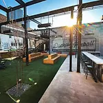 Upscale Riverview With Garage Walk To Downtown Apartment