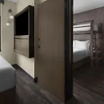 Motto By Hilton Downtown 4*