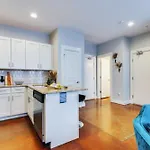3203 Long Blvd Holiday home