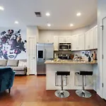 3203 Long Blvd *
