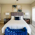 Holiday home 3203 Long Blvd