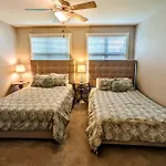 Holiday home 3203 Long Blvd