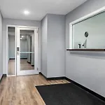 Woodspring Suites Memphis East I-40