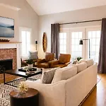 Sprawling Sylvan Park Estate