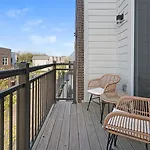 Apartment Landing Spectacular 1bd Gym Clubhouse Nashville