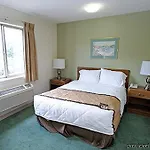 Homestay Suites Hotel 2*