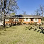 Ranch-Style House On East Side Home