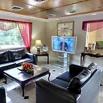 Hotel Red Lion & Airport Nashville
