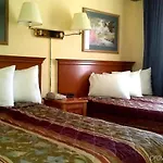 Red Lion & Airport Nashville