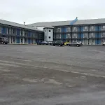 Select Inn