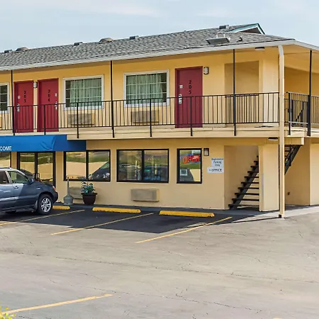 Hotel Rodeway Airport South 2*