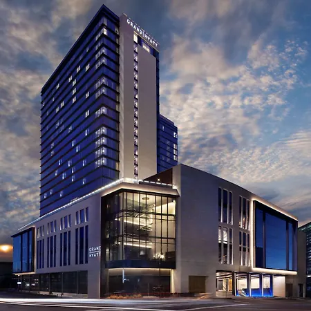 Grand Hyatt Hotel 5*