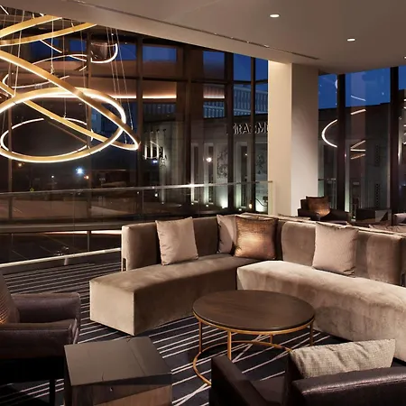 Grand Hyatt Hotel