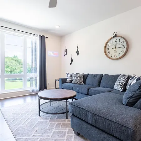 Is A Duplicate Listing Holiday home *