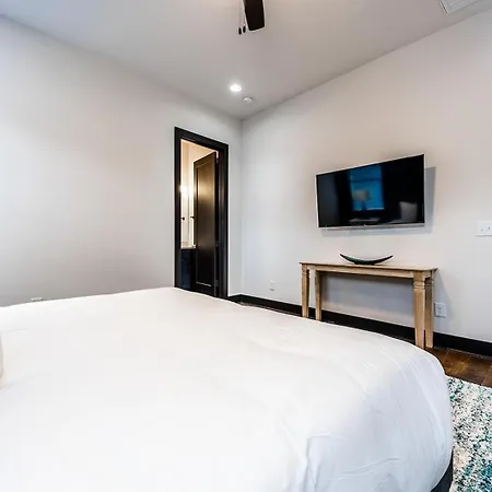 2 Designer Gulch Homes - Rooftop Hot Tub - Sleeps 24 *