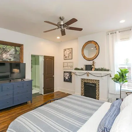 Rare E Nash House & Yard - 2 Mi To Broadway * Nashville