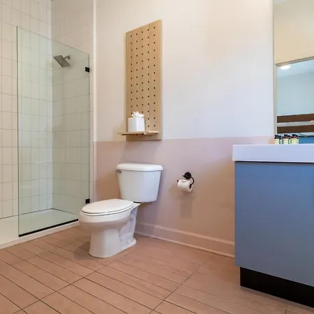 Conway A105 - Avantstay Private Balcony In The Heart Of Downtown Apartment