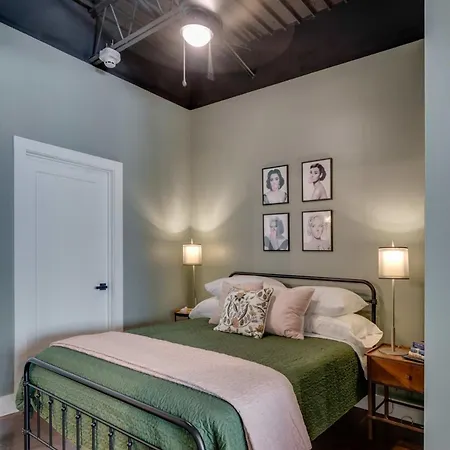 New W 2 Queen Beds 7 Mins To Broadway Apartment Nashville
