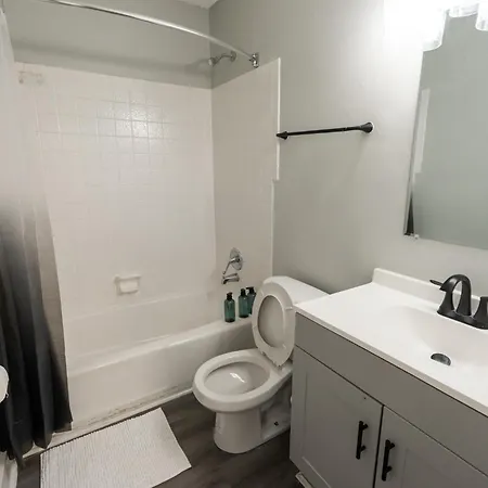 Brentwood N9 I Cozy & Comfy I 2bd I Free Parking Nashville