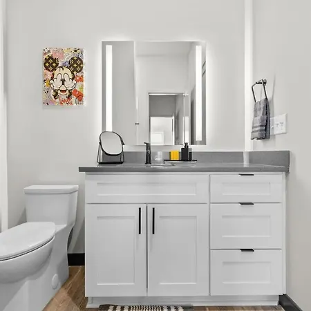 Alto 108 Apartment