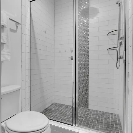 Holiday home Elegant Townhouse Near Broadway *