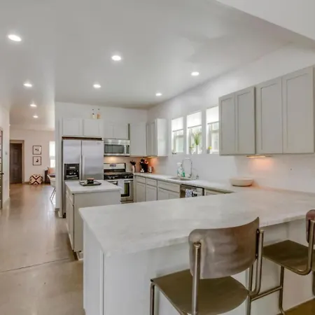 Dreamer - Mins To Downtown - 3br 2.5bath Holiday home Nashville