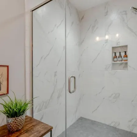Bold Boho Beauty Three Bedroom Three And A Half Bath Holiday home