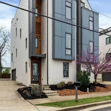1035 Fairwin Ave Apartment