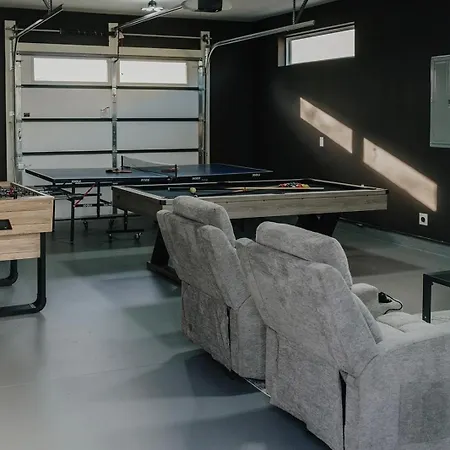 Modern Cowboy Retreat * Nashville