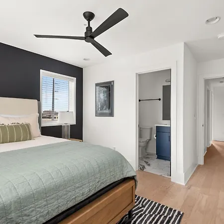 Holiday home The Morgan Wallen Rooftop Luxury 4bd Nashville