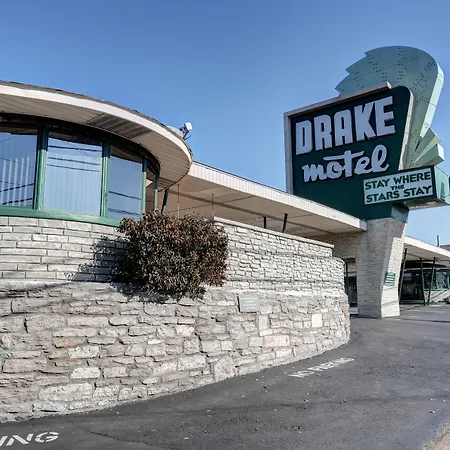 Drake Hotel