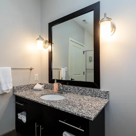 Cityview 604 Holiday home