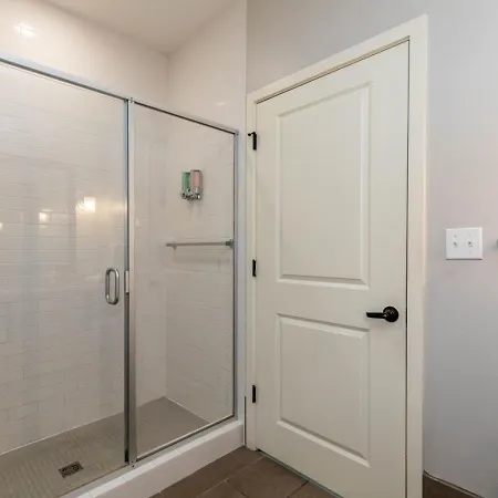 Cityview 604 Holiday home *
