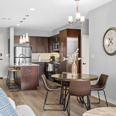 Cityview 402 Holiday home