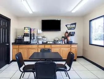 Hotel Rodeway Airport South Nashville