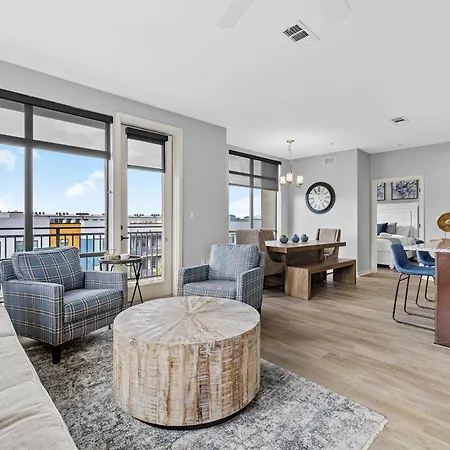 Cityview 304 *