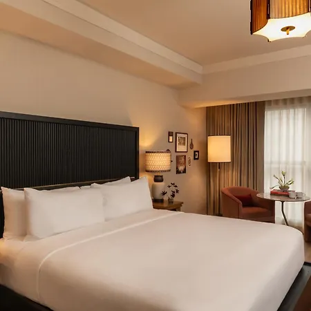 Hutton Hotel, Nashville, A Tribute Portfolio