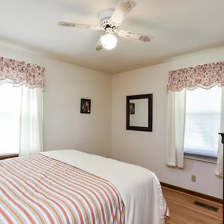 Holiday home Ranch-style House On East Side *