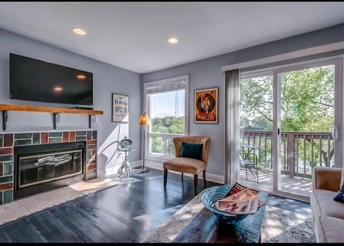 Condo In The Heart Of Nashville - Unit794