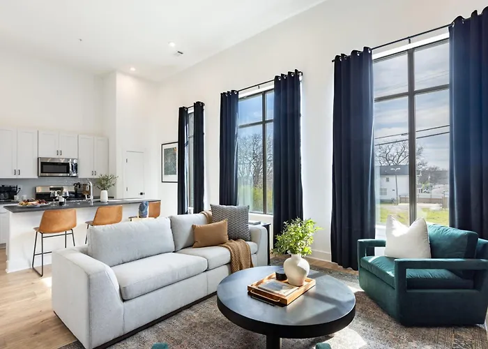 New Build Sleeps 12 2 Condos In Scenic Bluffside Minutes To Downtown