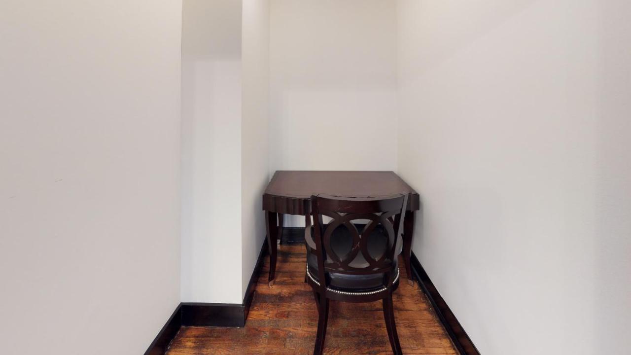 Studio 16 Aparthotel Nashville