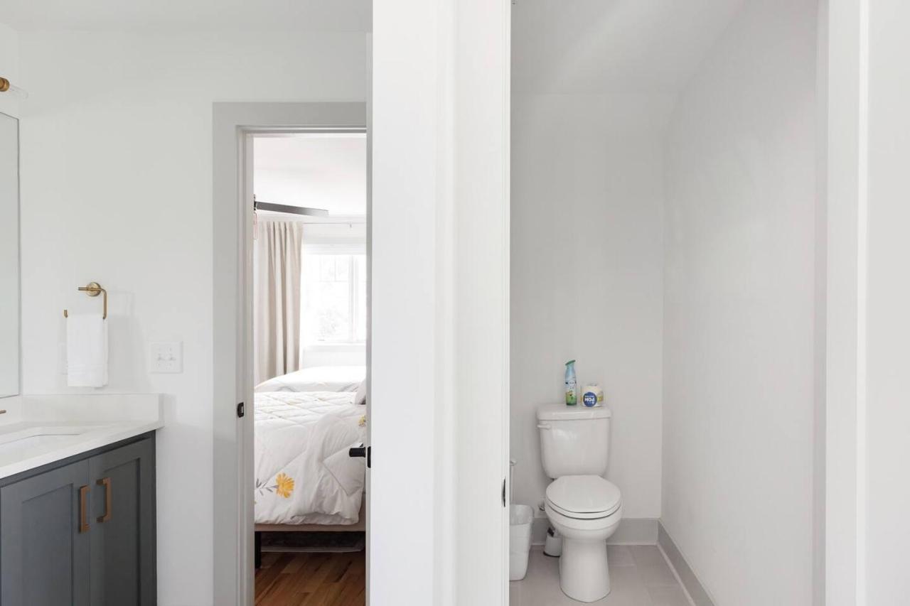 Brand New Luxury Near Downtown *