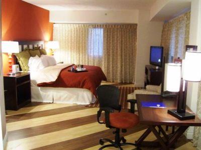 Aloft West End