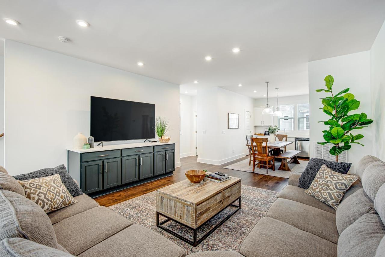 Creative Way Village - Holidays * Nashville