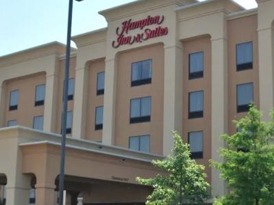 Hotel Hampton & At Opryland 3*