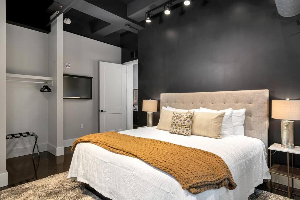 Modern At The Maddox 6 Bedrooms * Nashville
