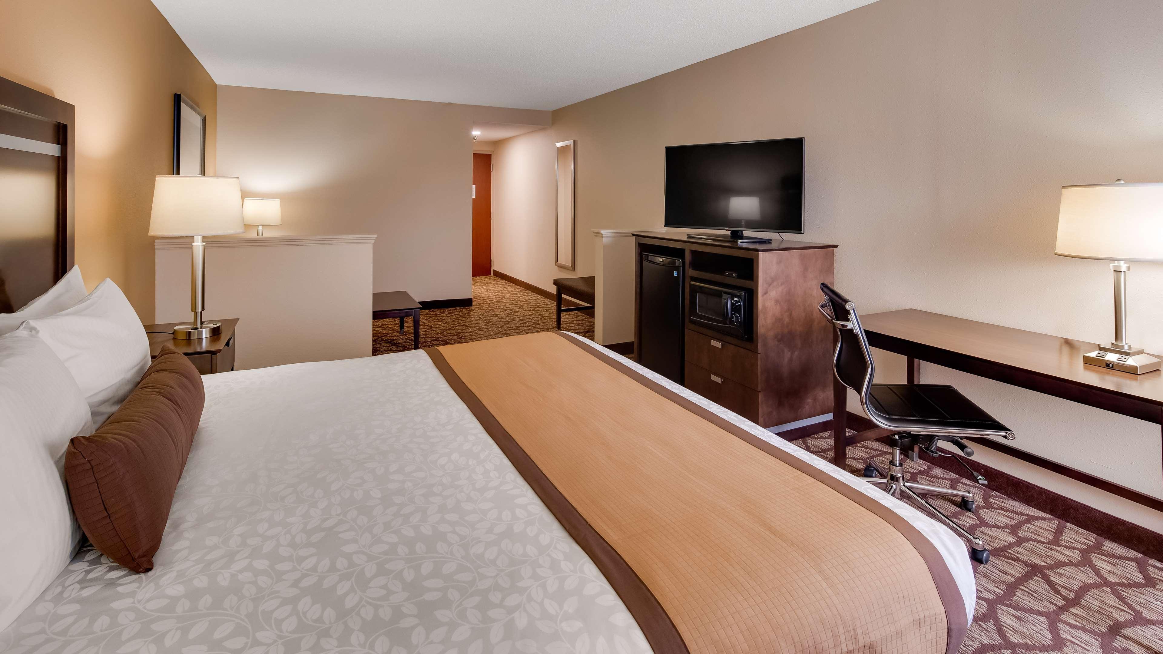 Western Belle Meade & Hotel