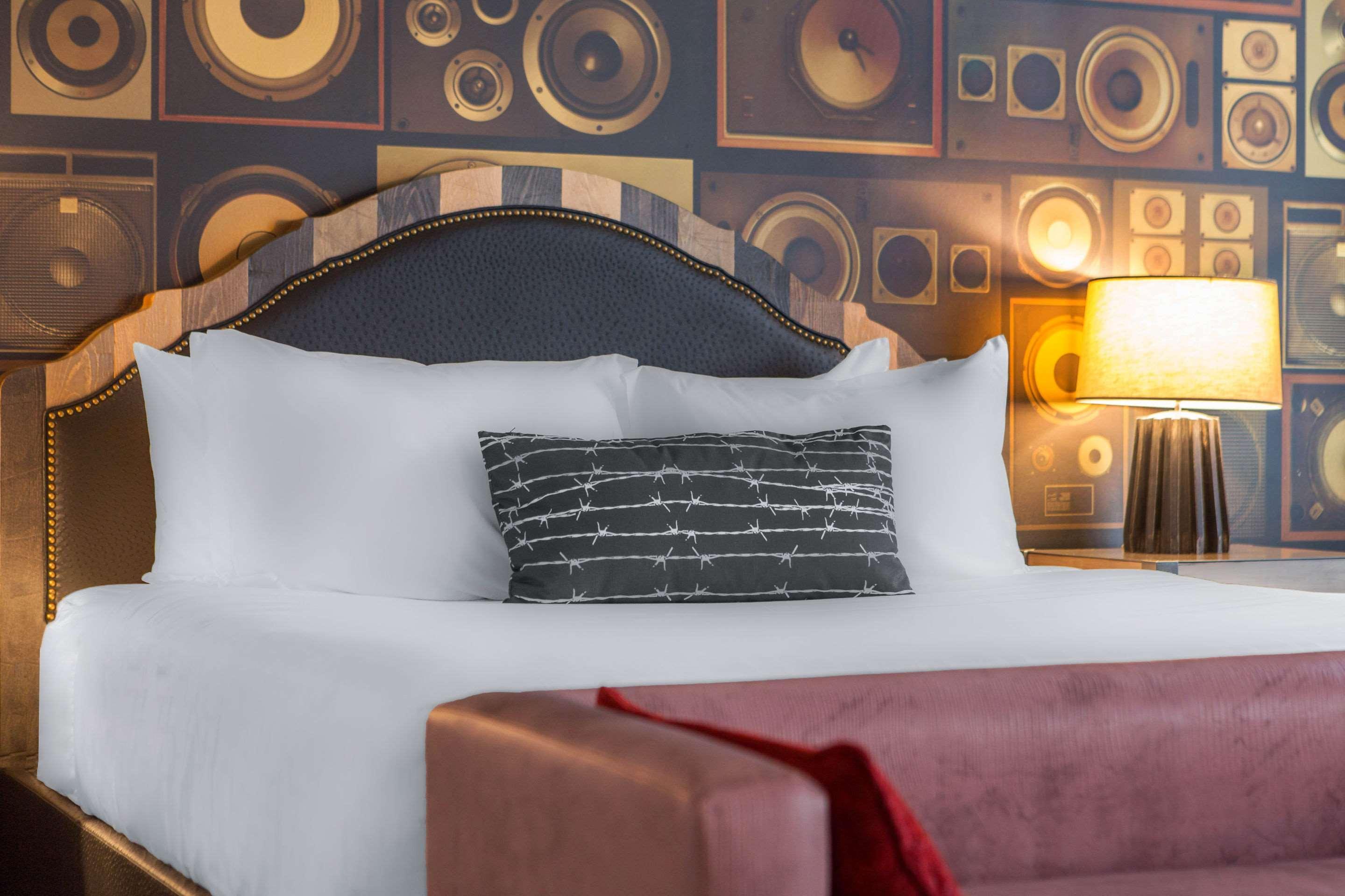 Hotel Cambria Downtown 4*