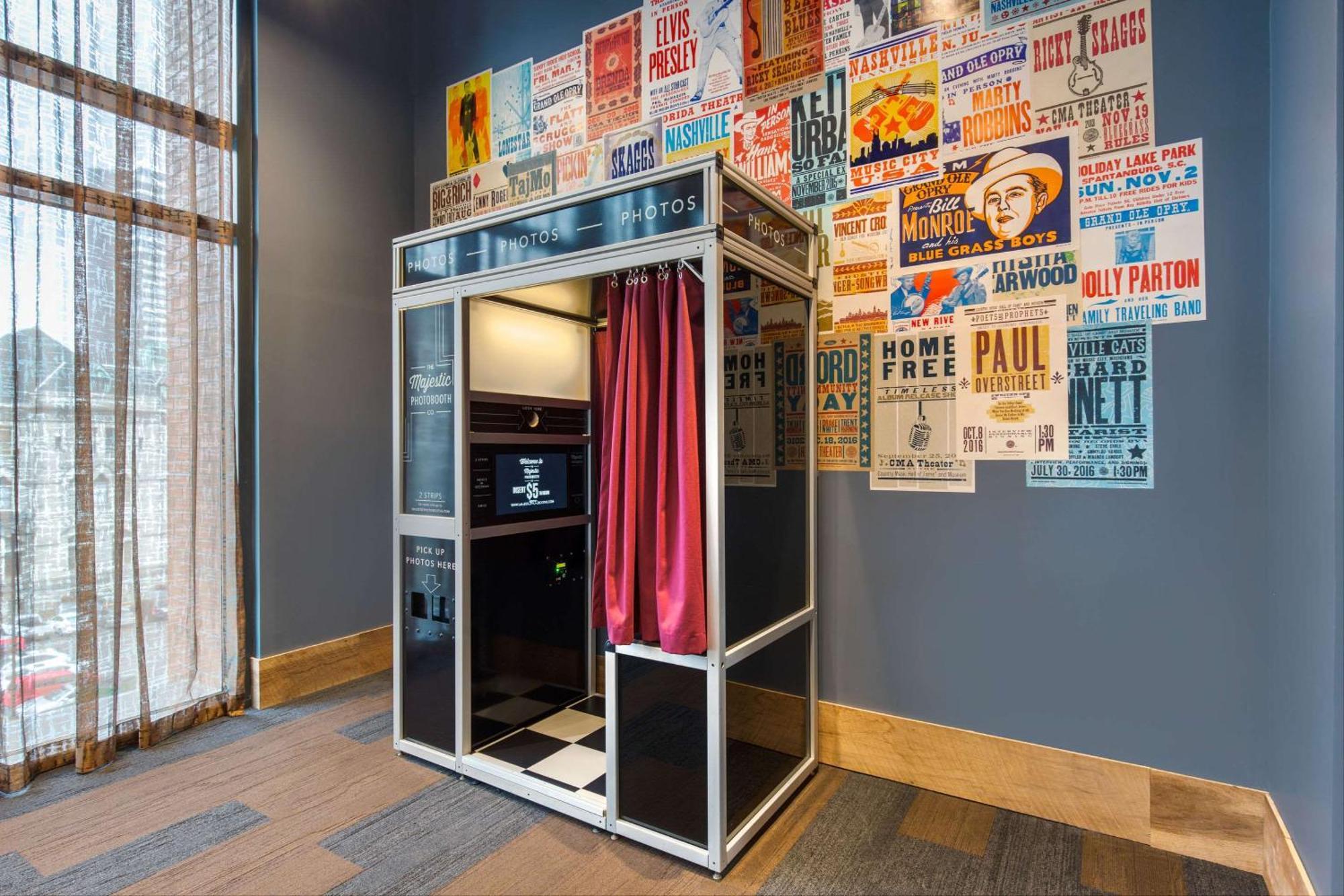 Hotel Cambria Downtown Nashville